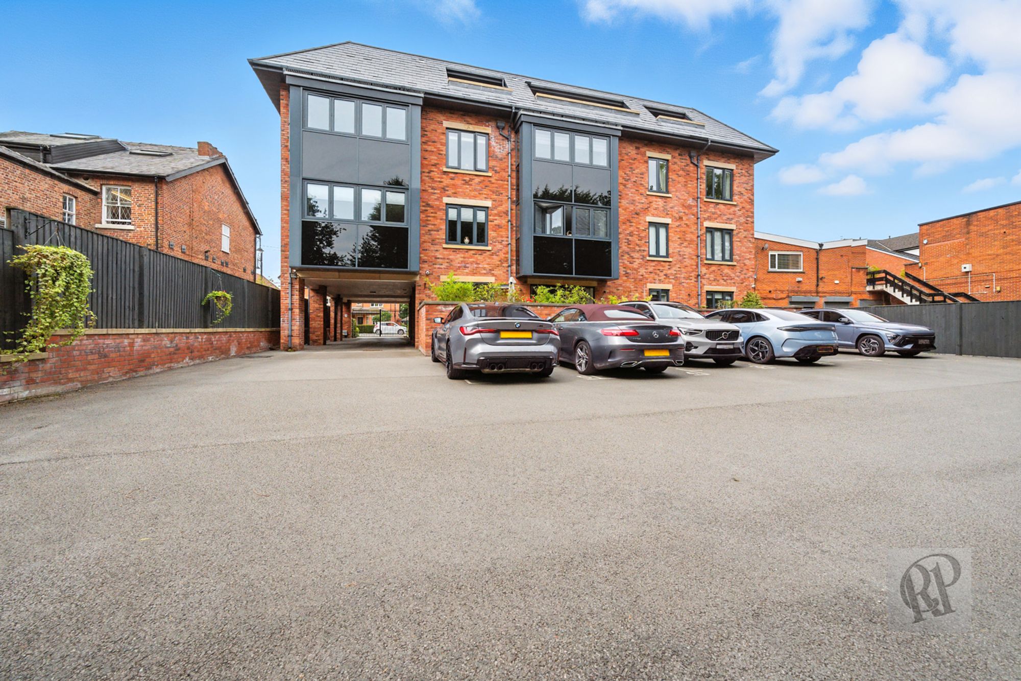 Images for Moss Lane, Bramhall, SK7