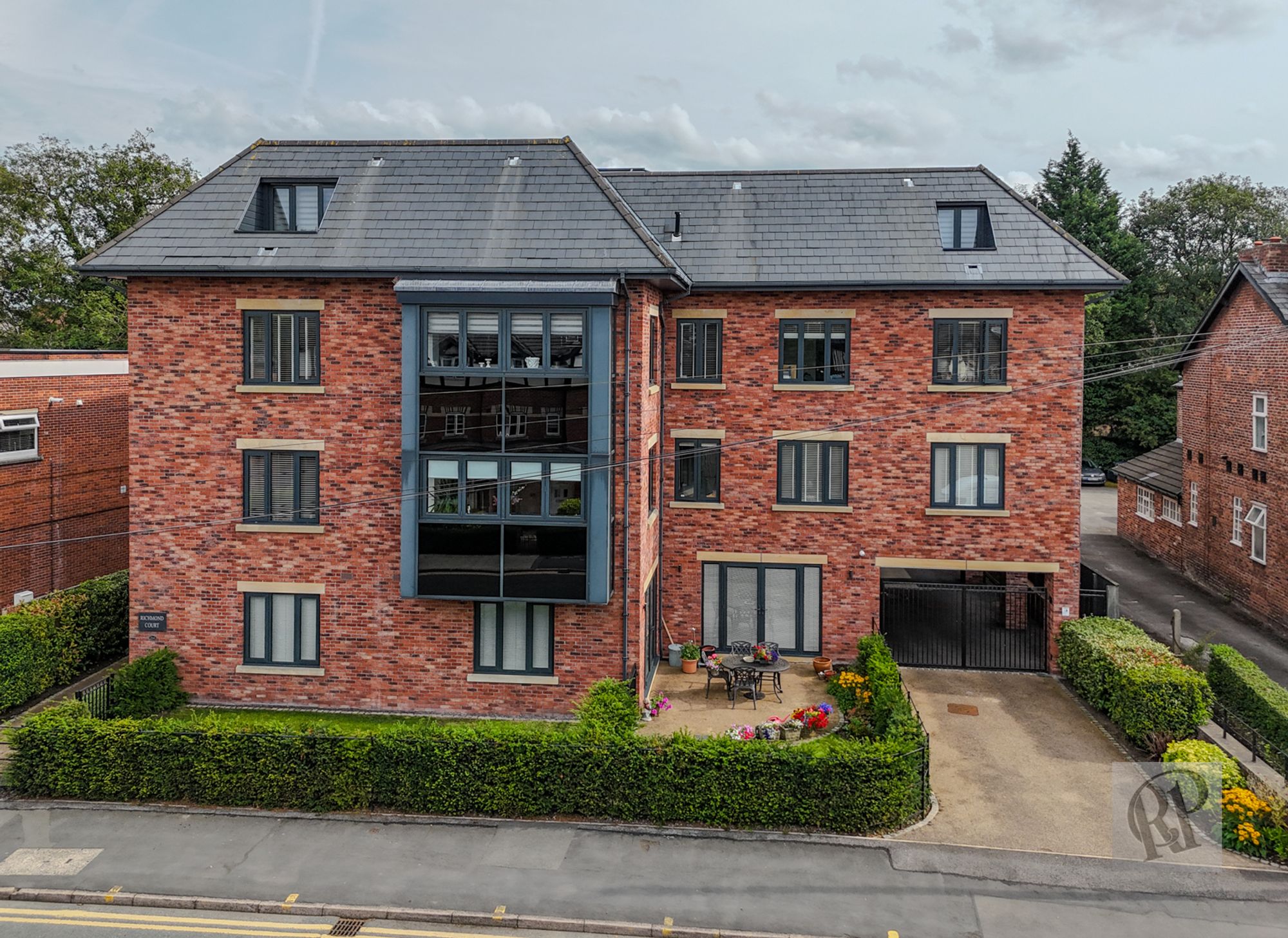 Images for Moss Lane, Bramhall, SK7