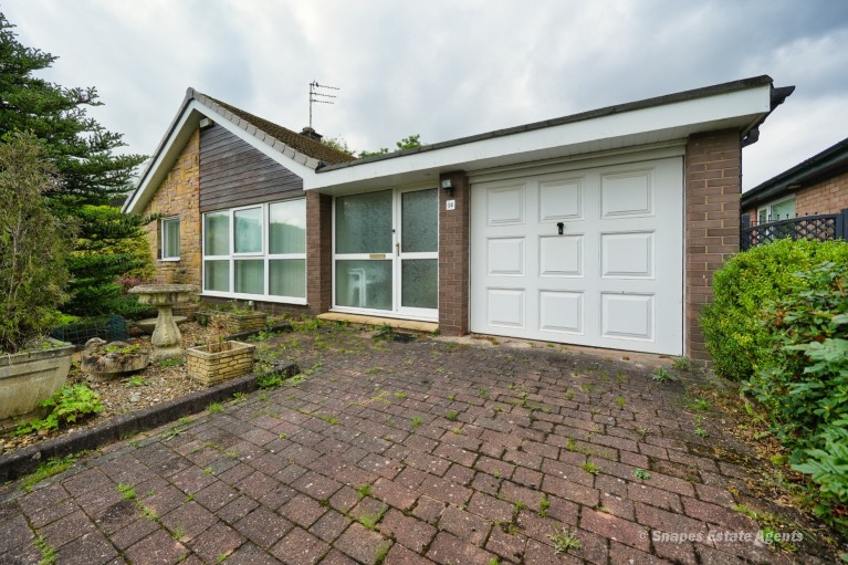 Image of Rossall Drive, Bramhall SK7 2ES - FREEHOLD