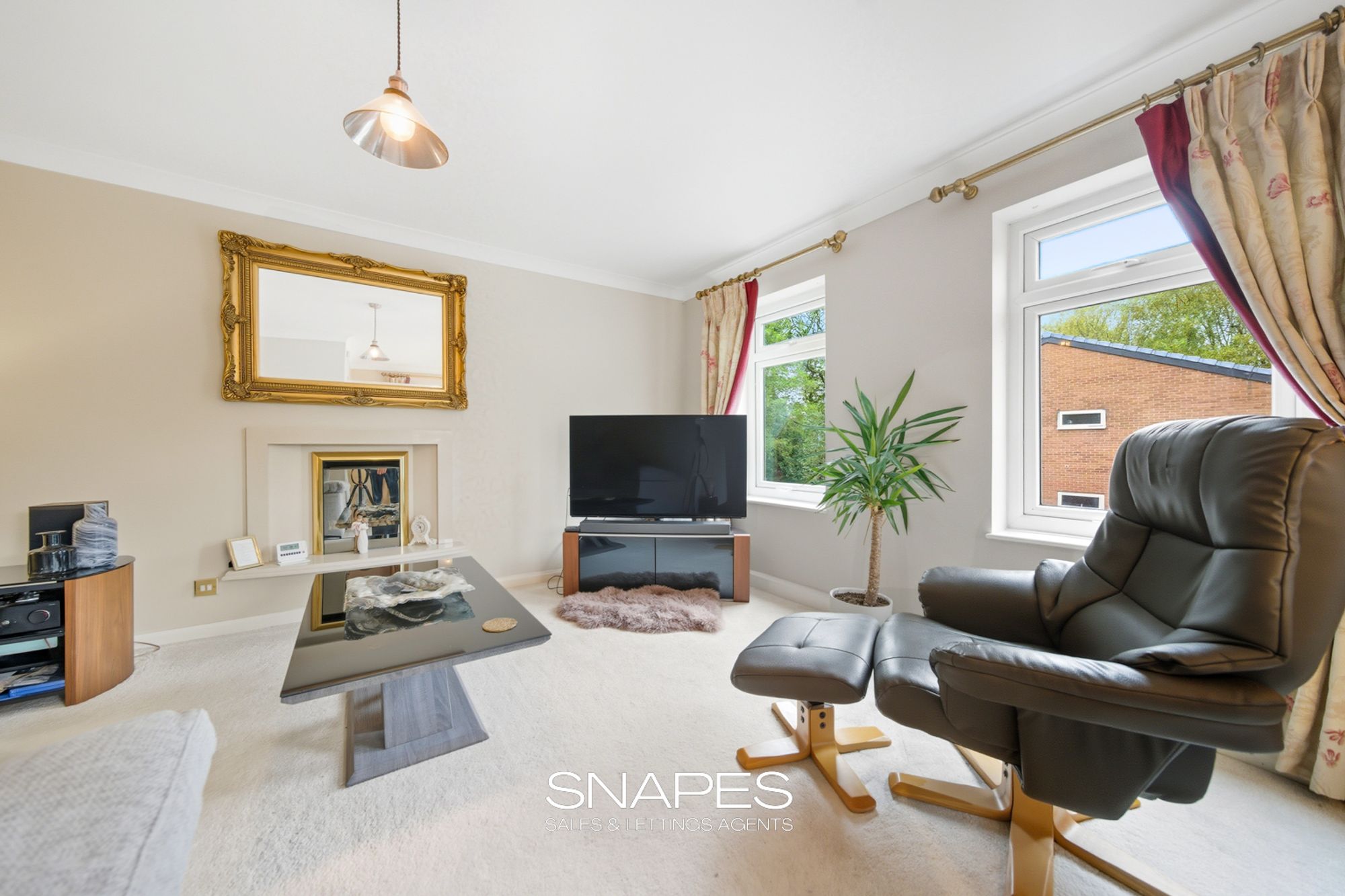 Images for Stoke Abbot Close, Bramhall, SK7