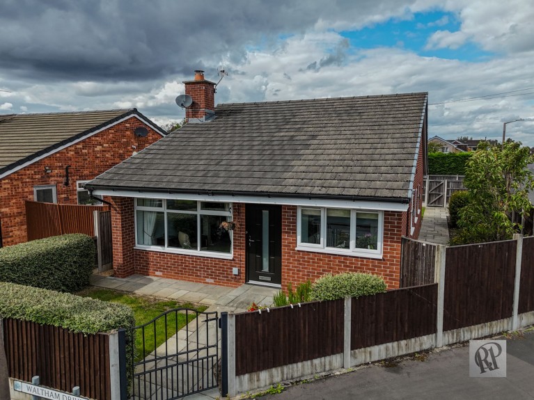 Image of Waltham Drive, Cheadle Hulme, SK8