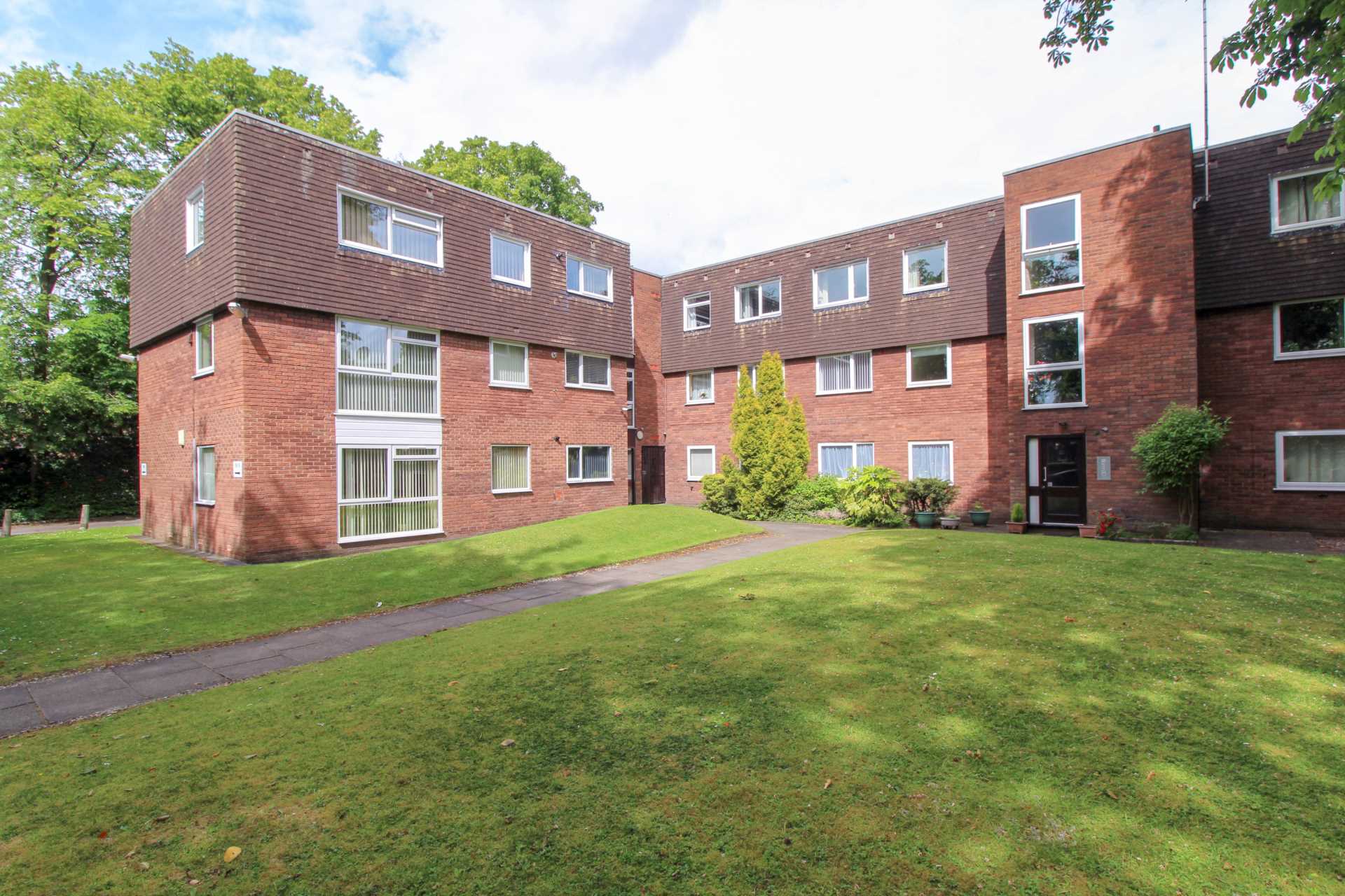 Images for BRAMHALL LANE, Davenport