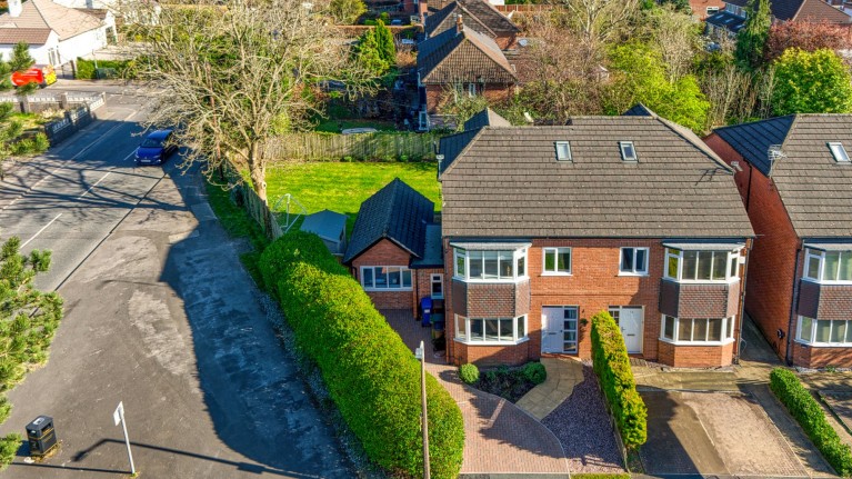 Image of North Downs Road, Cheadle Hulme, SK8