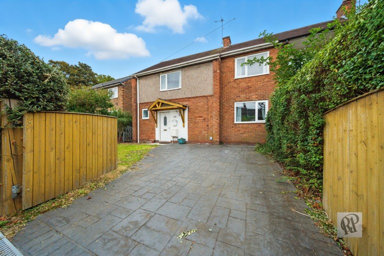 Image of North Park Road, Bramhall, SK7