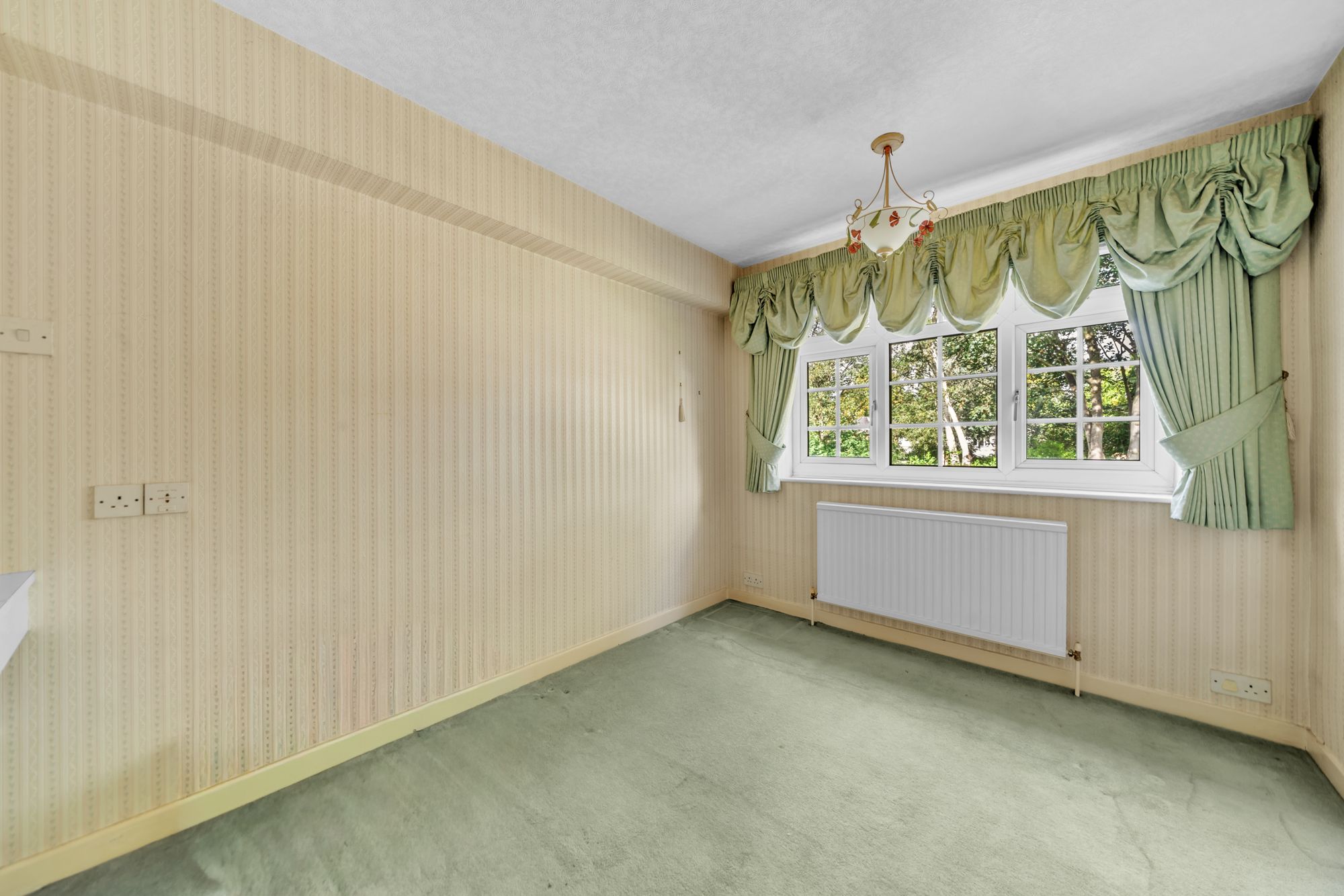 Images for Daylesford Crescent, Cheadle, SK8