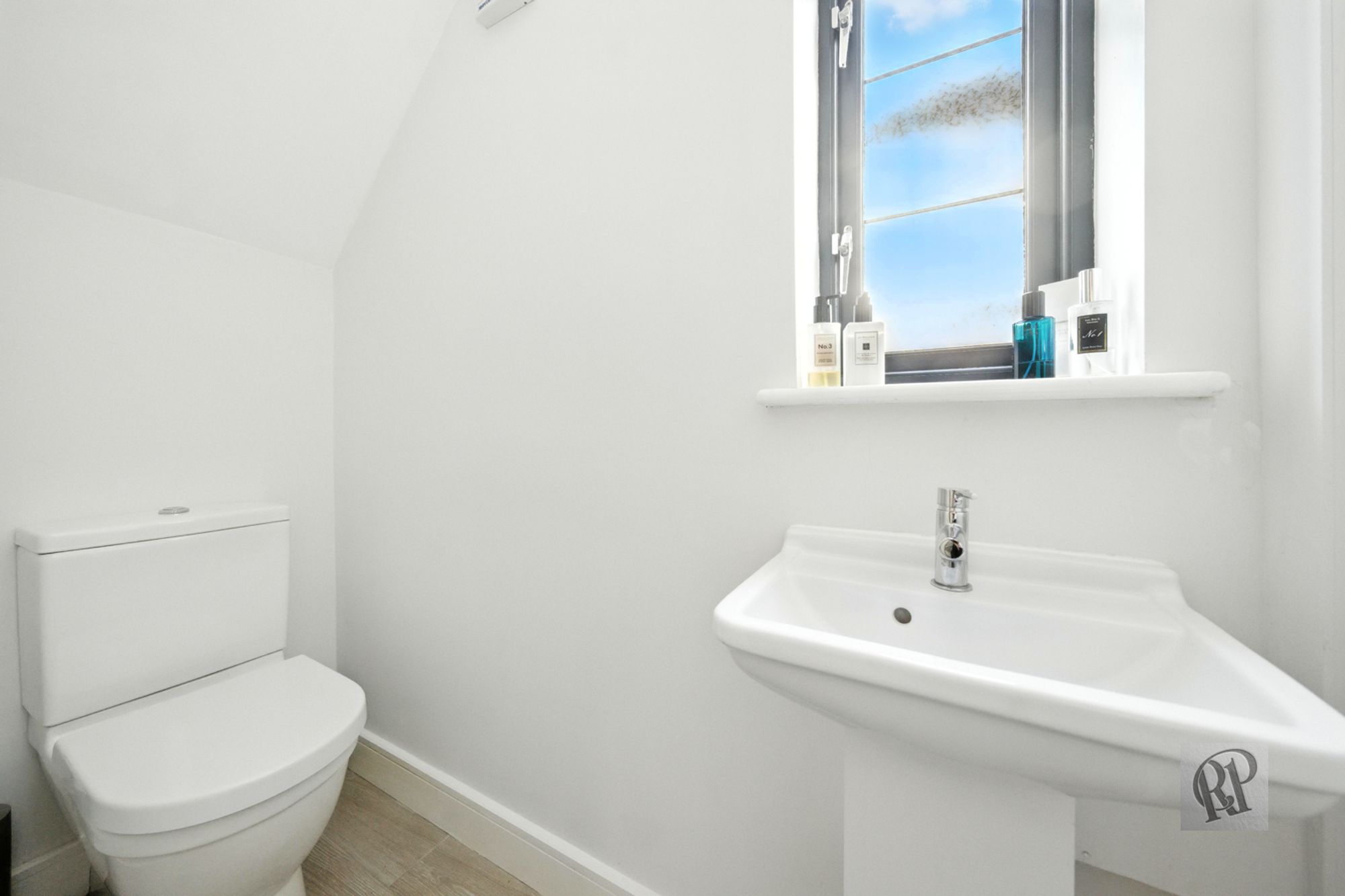 Images for Bridge Lane, Bramhall, SK7