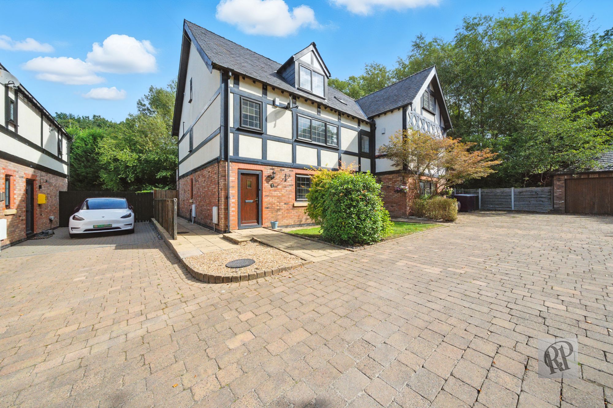 Images for Bridge Lane, Bramhall, SK7