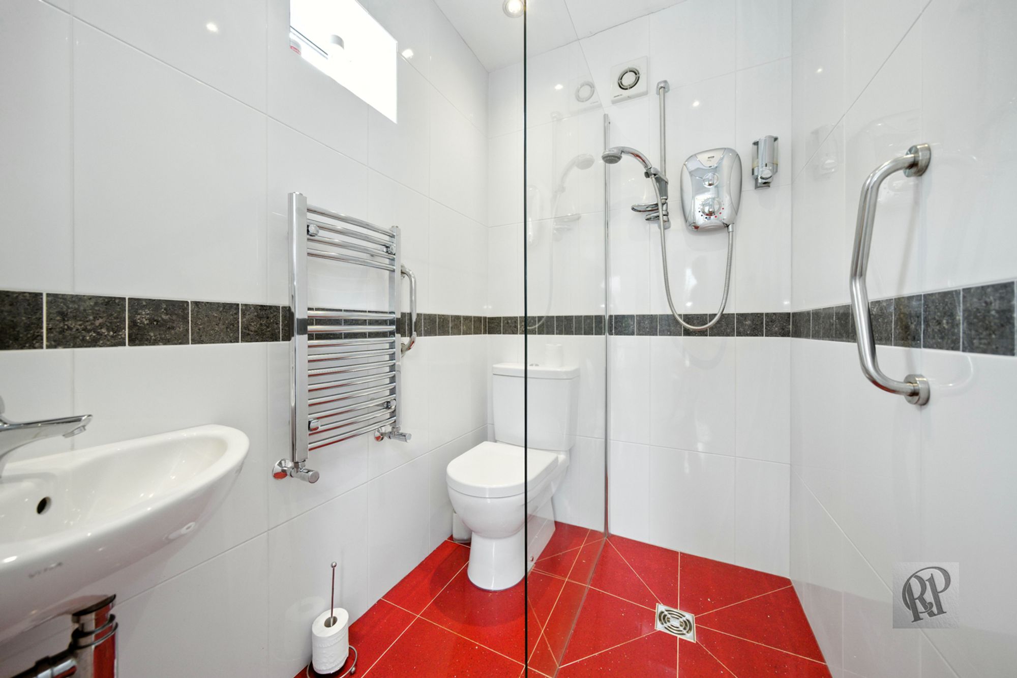 Images for Larchway, Bramhall, SK7