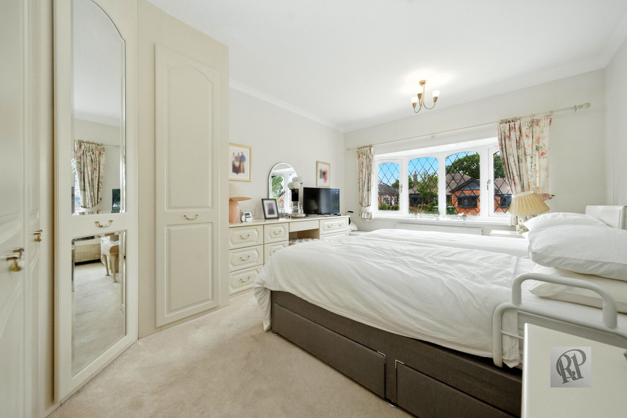 Images for Larchway, Bramhall, SK7