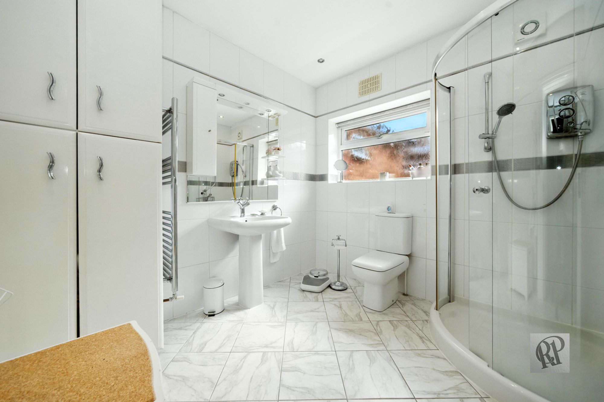 Images for Larchway, Bramhall, SK7