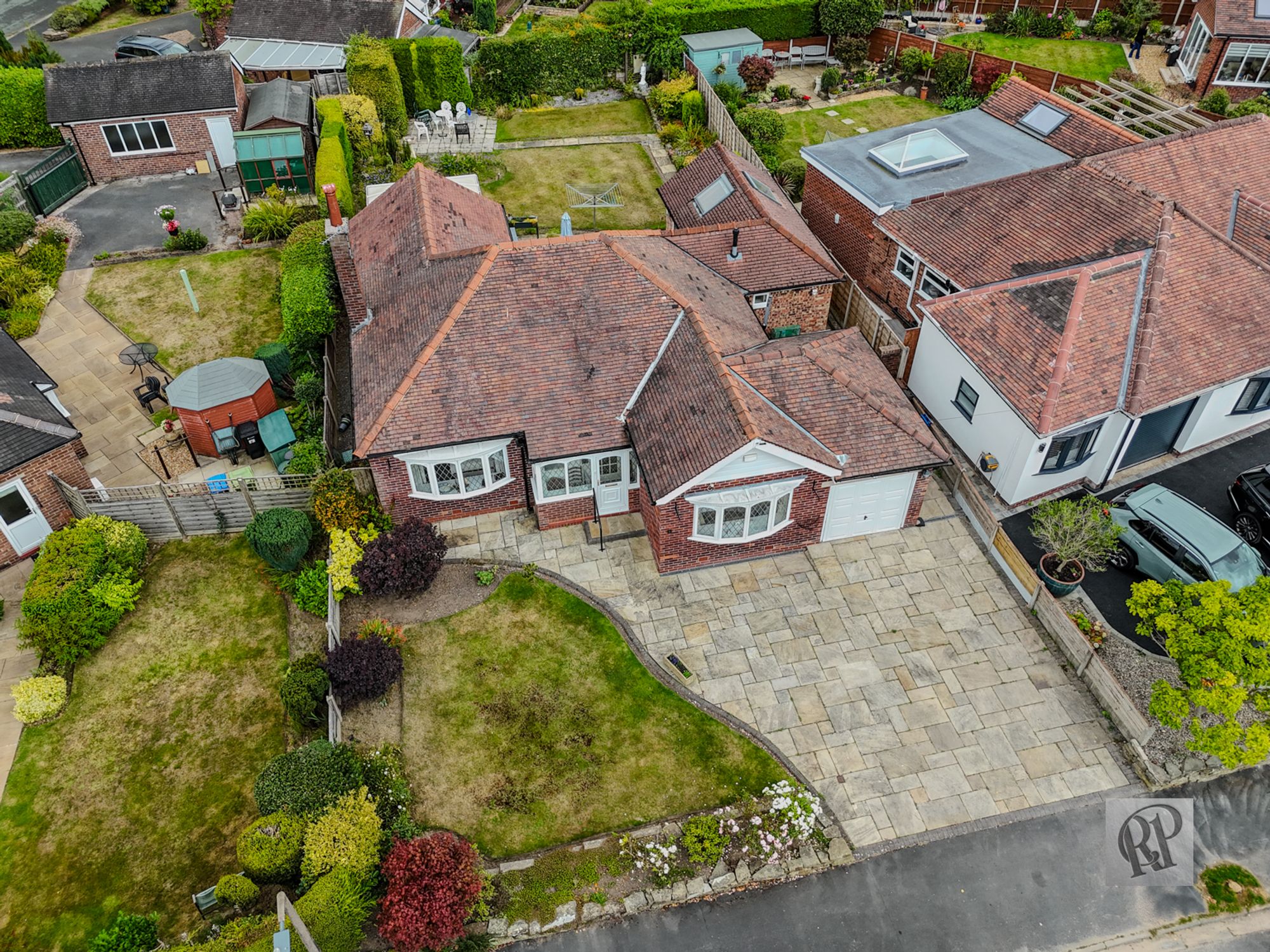 Images for Larchway, Bramhall, SK7