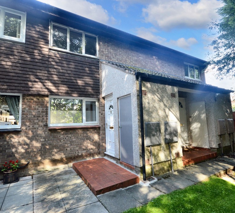 Image of Hexworth Walk, Bramhall, SK7