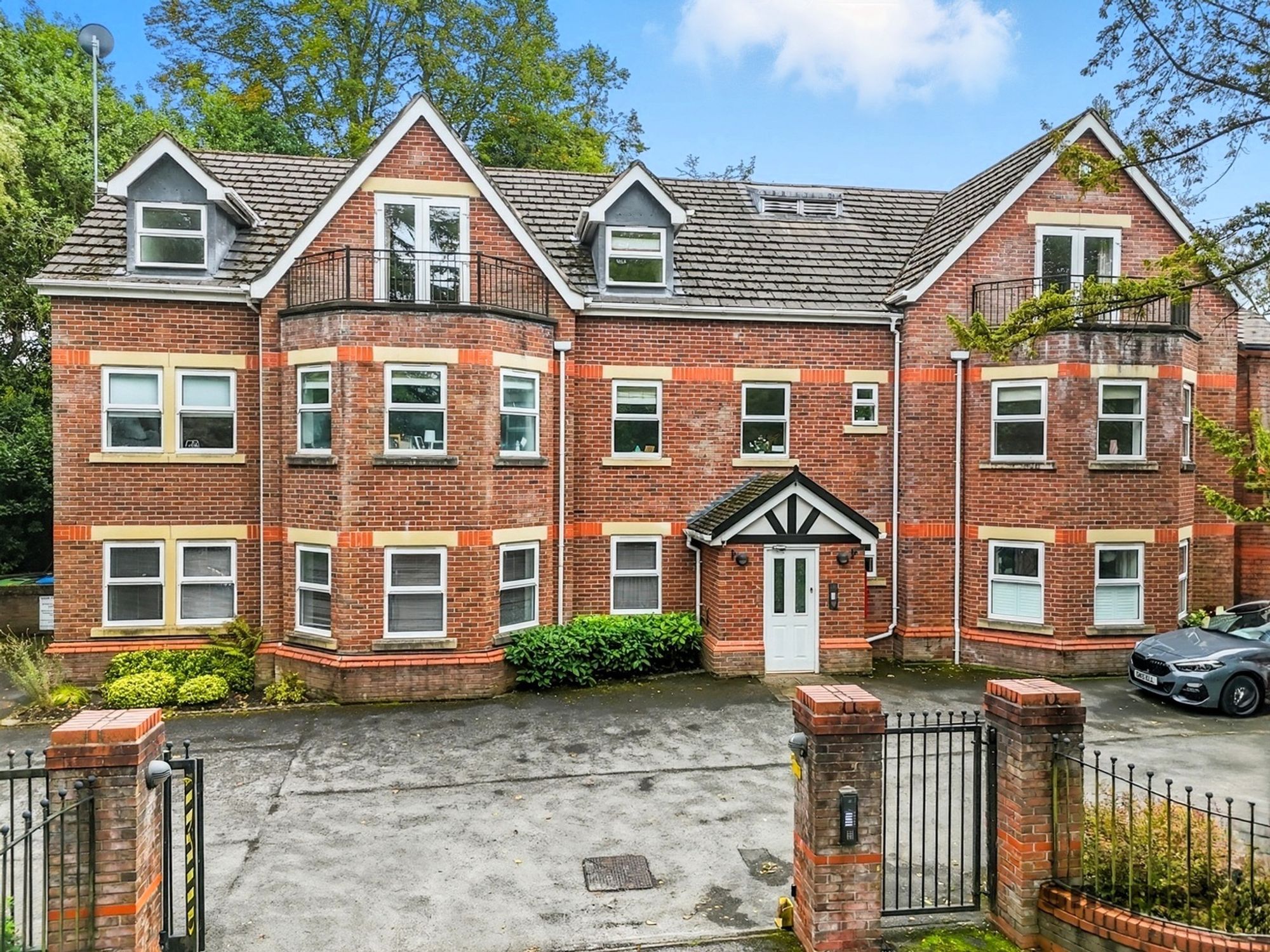 Images for Carrwood Road, Bramhall, SK7