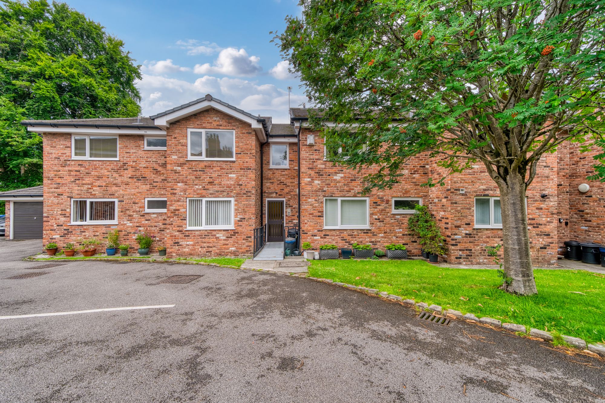 Images for Swann Lane, Cheadle Hulme, SK8