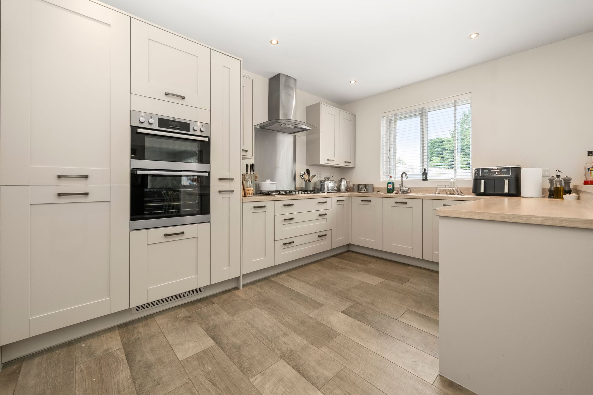 Images for York Gardens, Woodford, SK7